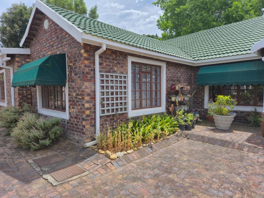 To Let 3 Bedroom Property for Rent in Old Place Western Cape